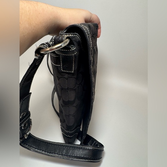 Coach Signature Shoulder Bag Crossbody Black Monogram Canvas & Leather #10082 - Picture 6 of 11